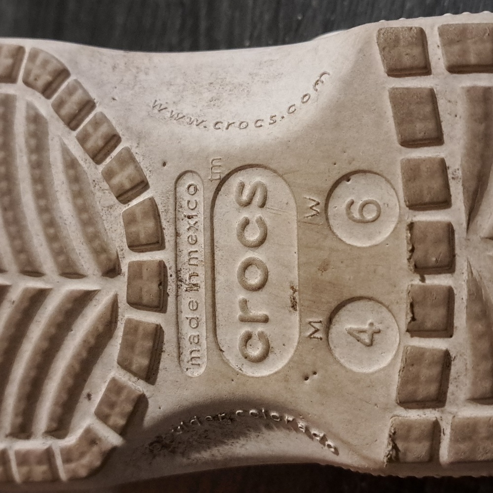 Crocs - Picture 3 of 4